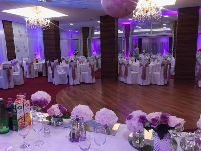 Garesnica Hotel Garic מראה חיצוני תמונה