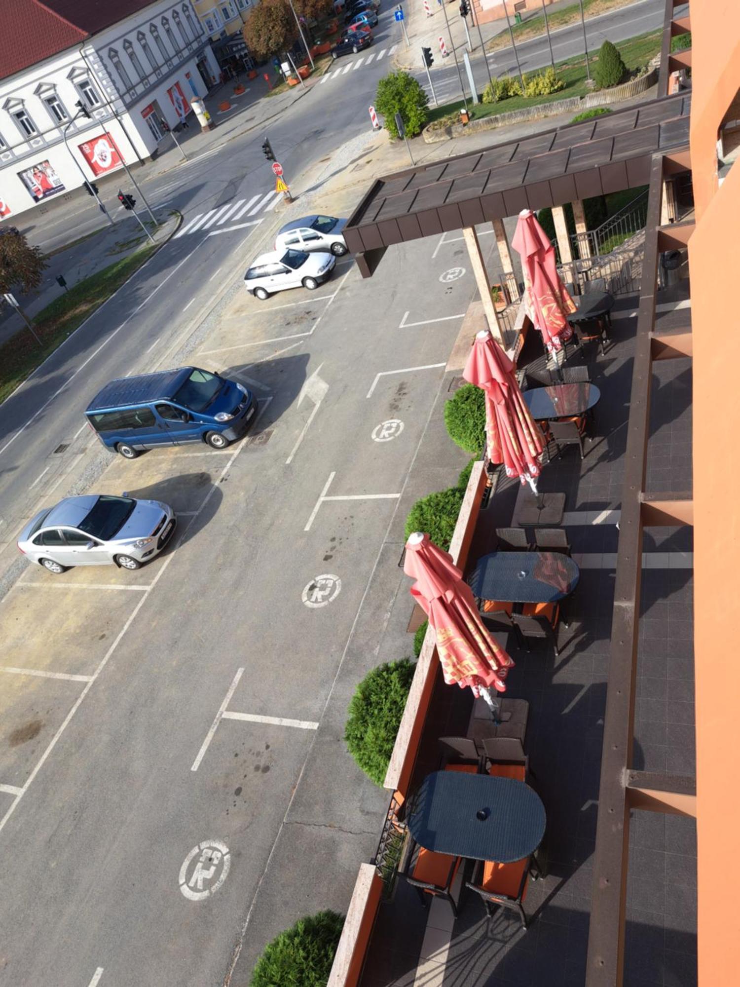 Garesnica Hotel Garic מראה חיצוני תמונה