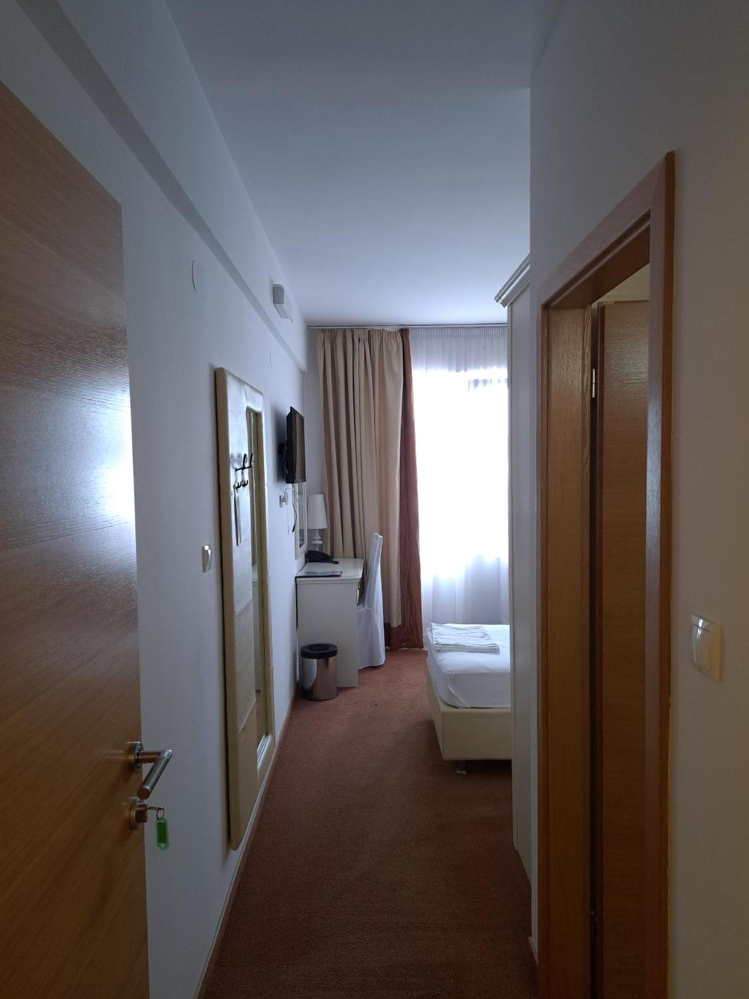 Garesnica Hotel Garic מראה חיצוני תמונה