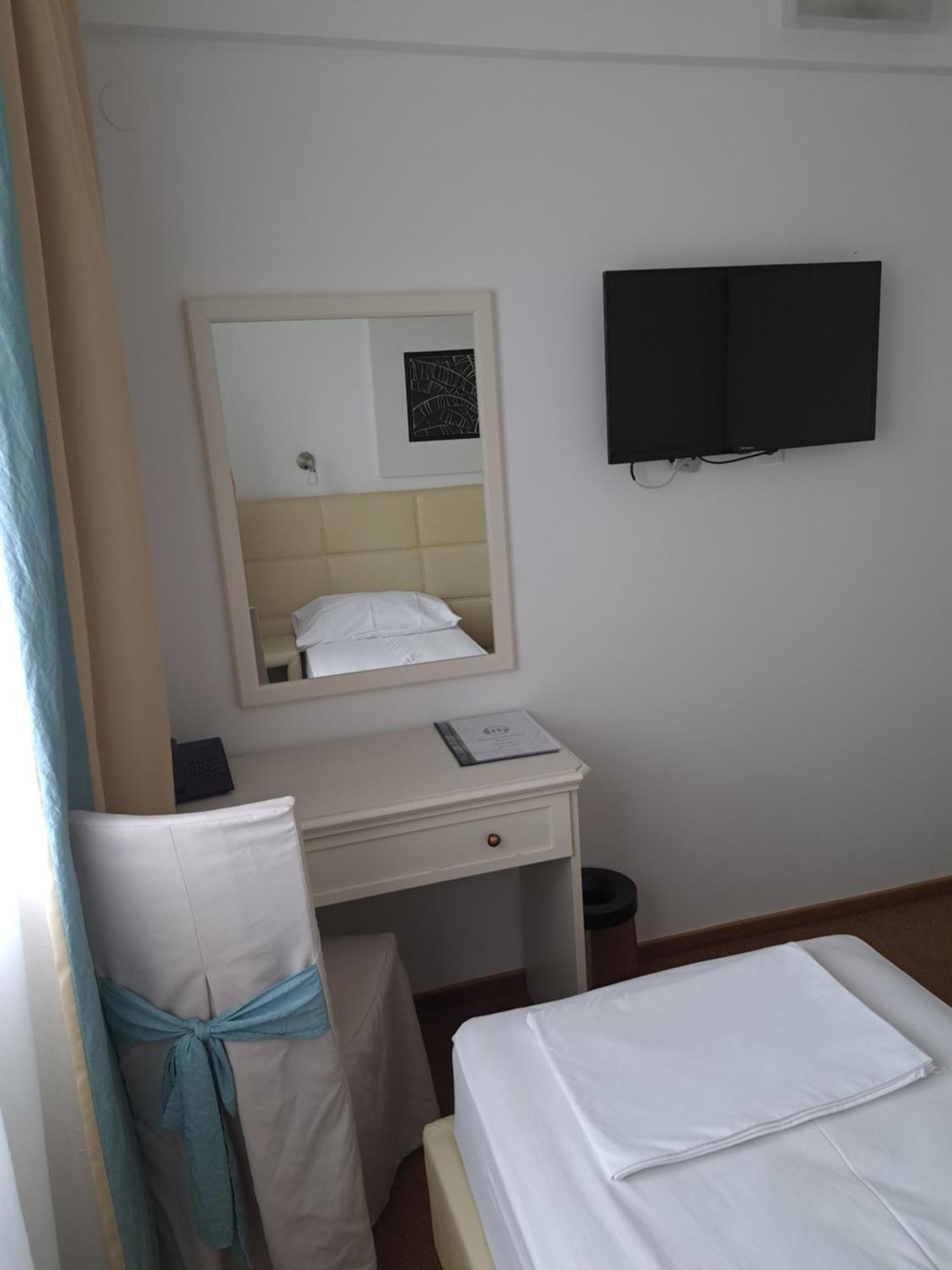 Garesnica Hotel Garic מראה חיצוני תמונה